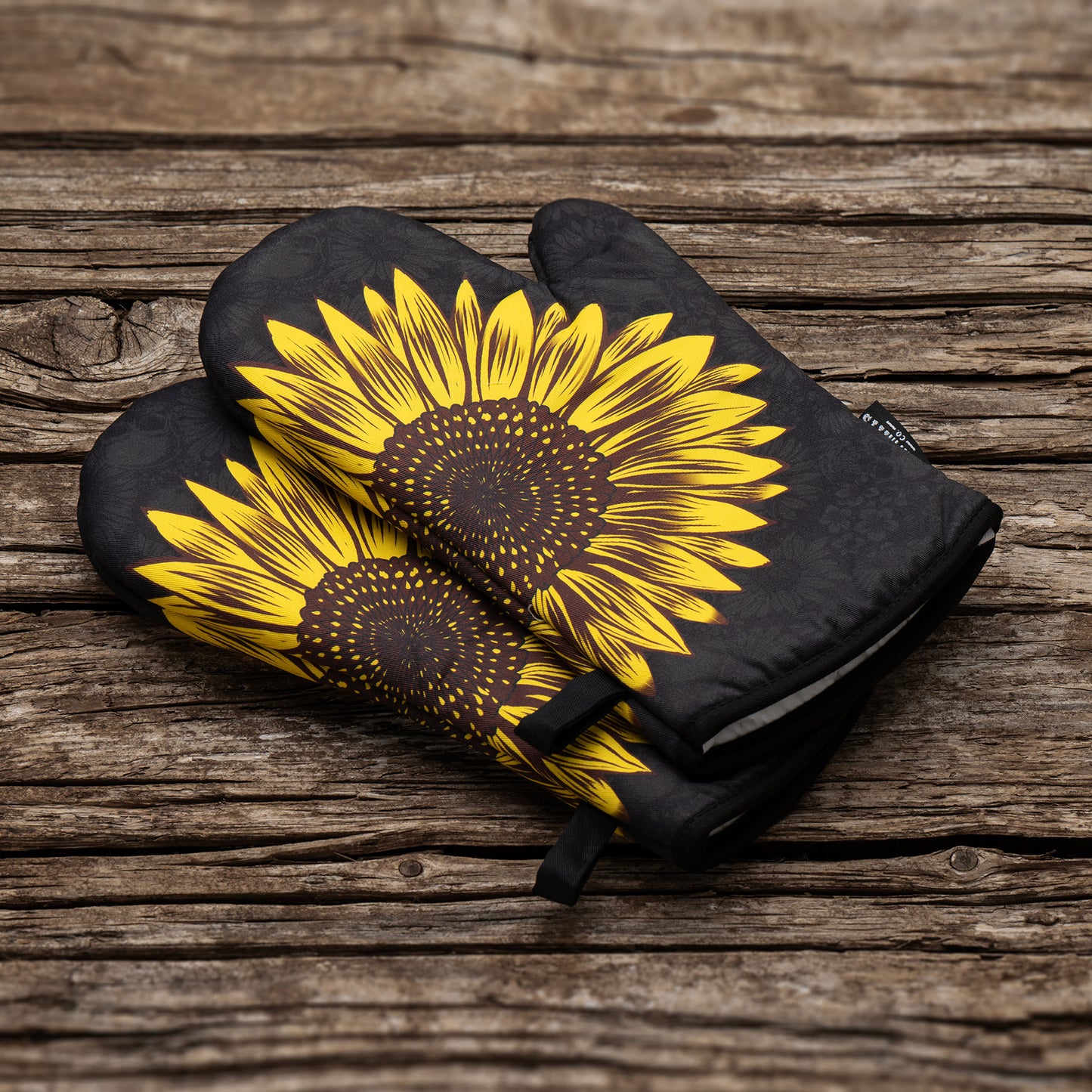 Sunflower Skulls Oven Mitts And Potholder Set